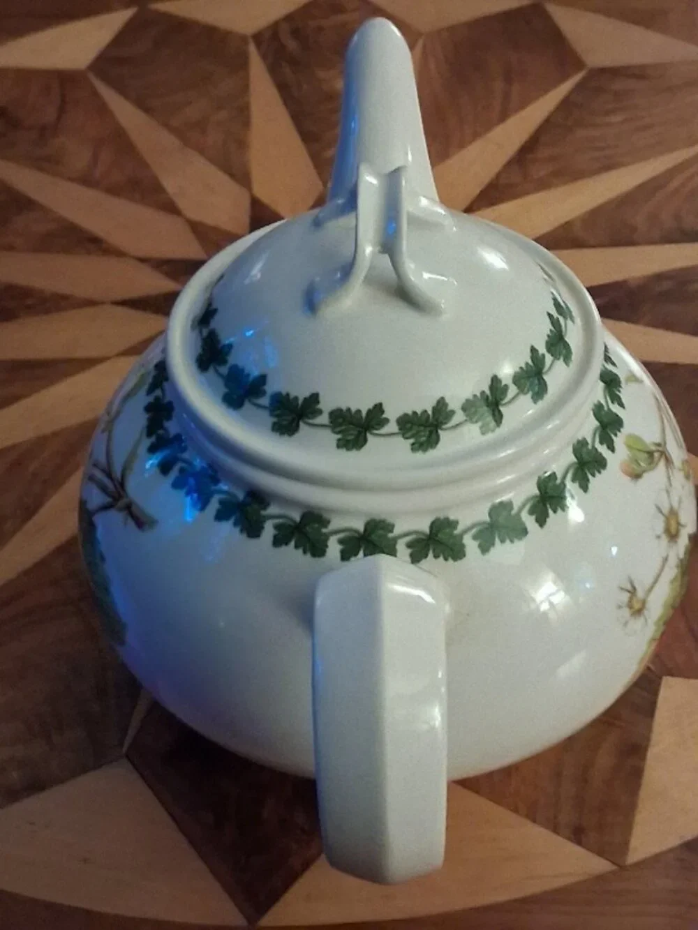 Vintage Portmeirion Strawberry Fair Teapot & Lid ~Discontinued Item